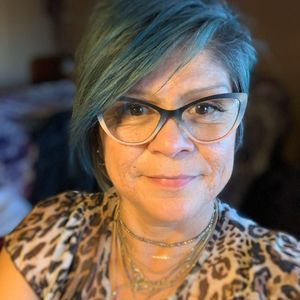 Meet your Posher, Carol